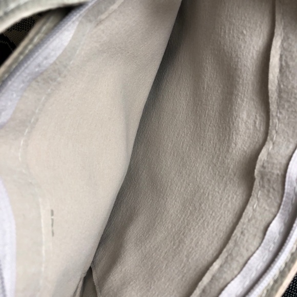 4 piece handbag, crossbody, wristlet & card holder - Picture 2 of 10